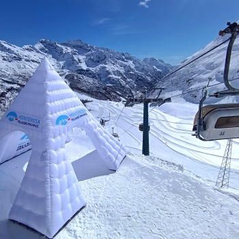 monterosa piramide gonfiabile