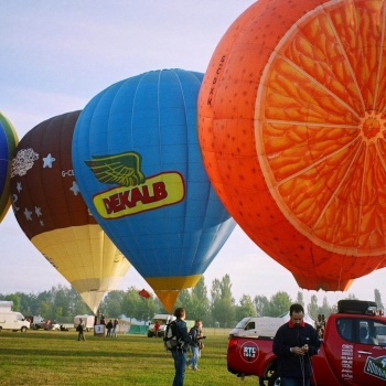 Decollo mongolfiere in volo libero