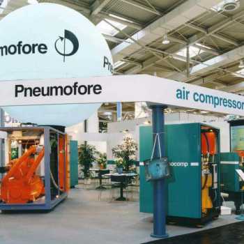 sfera gonfiabile stand Pneumofore